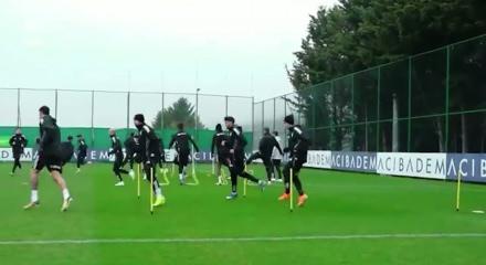  Beşiktaş-Fatih Karag&uuml;mr&uuml;k! Muhtemel 11'ler