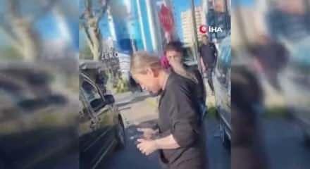 Maltepe'de trafikte başlayan tartışma ilerledi kavgaya d&ouml;n&uuml;şt&uuml;!