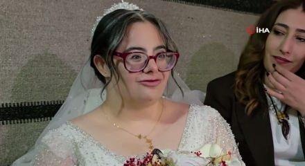 Elif&rsquo;in gelinlik hayali ger&ccedil;eğe d&ouml;n&uuml;şt&uuml;