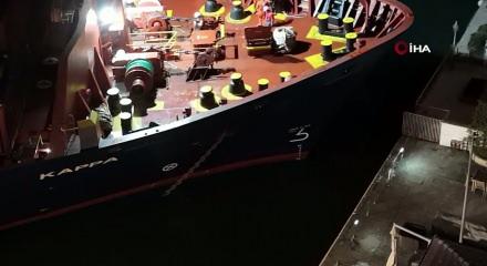 İstanbul Boğazı'nda gemi karaya oturdu!