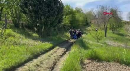 Karasu&rsquo;da trakt&ouml;r faciası: Emekli polis hayatını kaybetti