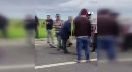 Mardin&rsquo;de minib&uuml;s ile otomobil &ccedil;arpıştı: 2 yaralı  Midyat