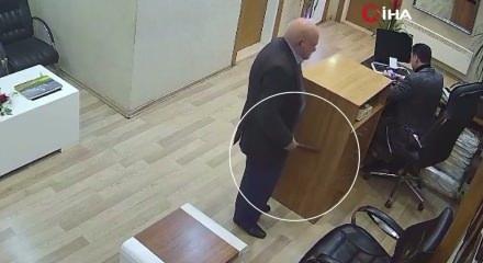 Ordu&rsquo;da belediye başkanının sekreterine saltırlı saldırı anı kamerada