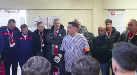 Osmanelispor kaptanı Mete Aktemur şampiyonluk ma&ccedil;ı &ouml;ncesi  konuşması b&uuml;y&uuml;k ses getirdi