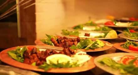 Şanlıurfa K&uuml;lt&uuml;r Yolu'nda lezzet noktaları esnafı coşturdu