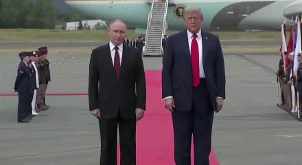 Trump ve Putin arasında kritik g&ouml;r&uuml;şme!