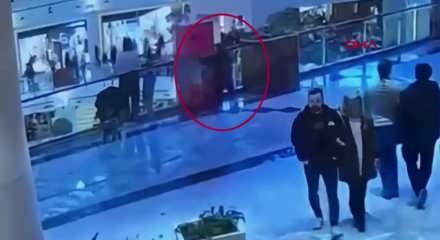 10 yaşındaki hırsız &ccedil;ocuk yakalandı: 92 su&ccedil; kaydı olduğu belirlendi!