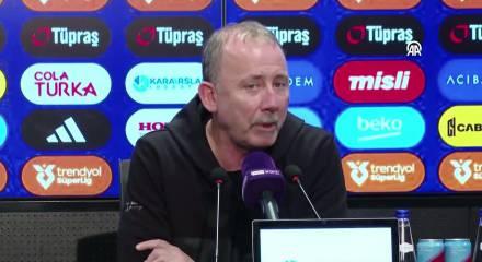 Dev ma&ccedil; sonrasında Sergen Yal&ccedil;ın'ı kızdıran soru!