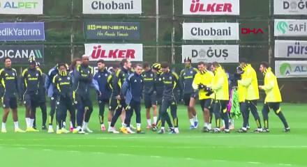  Fenerbah&ccedil;ede hedef Devler Ligi: Konya&rsquo;da nefes kesecek m&uuml;cadele işte muhtamel ilk 11'ler