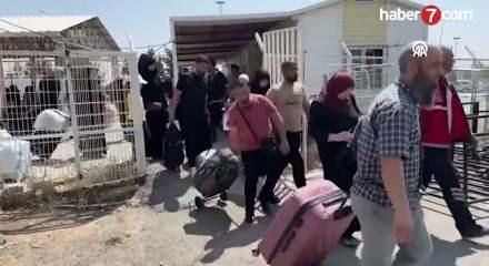 İ&ccedil;işleri Bakanlığı &uuml;lkesine d&ouml;nen Suriyeli sayısını a&ccedil;ıkladı