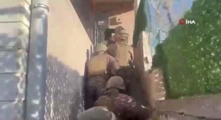 Kars'ta r&uuml;şvet ve ka&ccedil;ak&ccedil;ılık operasyonu: Aktif polis memuru dahil 7 kişi tutuklandı