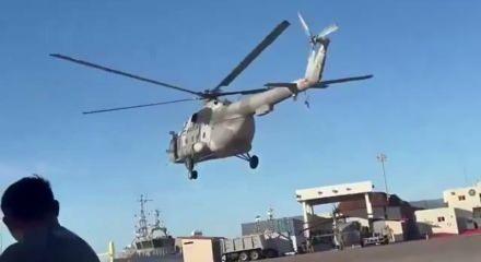 Meksika&rsquo;da askeri helikopter kalkıştan saniyeler sonra yere &ccedil;akıldı