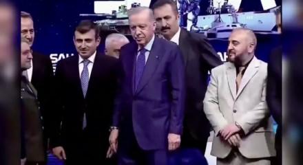 SAHA Expo'da tarihi kare: Haluk Bayraktar'ın hamlesi Erdoğan'ı tebess&uuml;m ettirdi