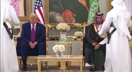 Suudi Arabistan ve Kuveyt'ten son dakika ABD kararı! Hava sahası ve askeri &uuml;sleri a&ccedil;tılar