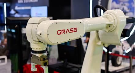 T&uuml;rkiye'nin yeni nesil end&uuml;striyel robotu Gras seri &uuml;retime g&uuml;n sayıyor