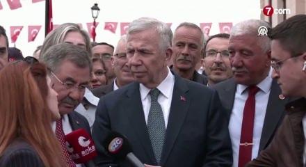 Mansur Yavaş parti değişikliklerini eleştirdi ve &ouml;nceliğinin Ankara olduğunu vurguladı