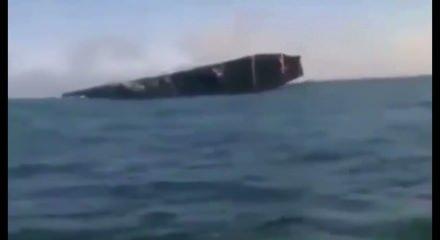Yunanistan a&ccedil;ıklarında batan gemideki T&uuml;rk m&uuml;rettebat kurtarıldı