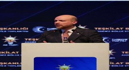 Bilal Erdoğan'dan dikkat &ccedil;eken EYT &ccedil;ıkışı: 45 yaşında adam bunu nasıl diyor?