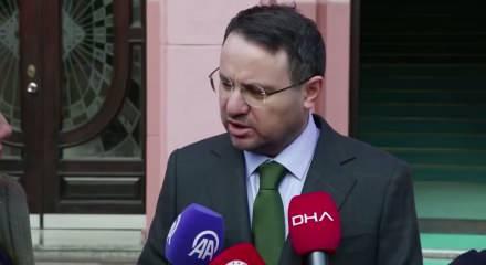 Adalet Bakanı Akın  G&uuml;rlek "Bakanlığı 15 bin s&ouml;zleşmeli personel alınacak" dedi.