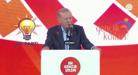 Cumhurbaşkanı Erdoğan:  En b&uuml;y&uuml;k yatırımı gen&ccedil;lerimize yaptık