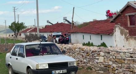 Eskişehir'de toprak cinayeti: 1 &ouml;l&uuml;, 1 yaralı