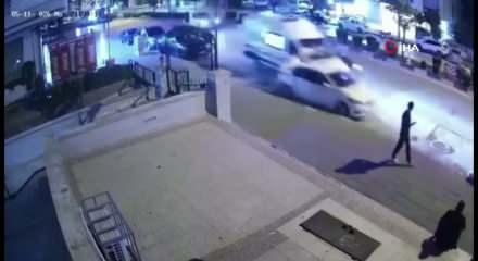 Gaziantep'te ambulansın da karıştığı zincirleme kazada facia ucuz atlatıldı