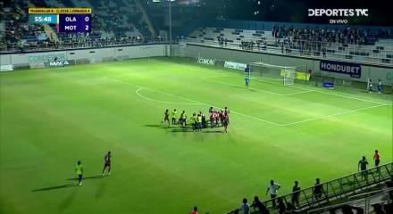 Honduras Ligi'nde feci sakatlık sonrası sahadaki herkes g&ouml;zyaşlarına boğuldu