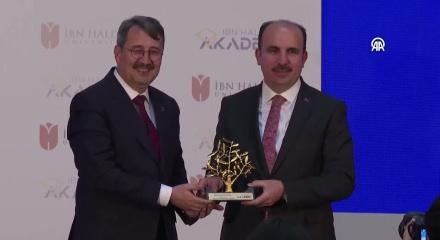   İbn Haldun Akademi'nin kapanış t&ouml;reni yapıldı