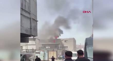 İstanbul'da korkutan yangın: &Ccedil;ok sayıda ekip b&ouml;lgede!
