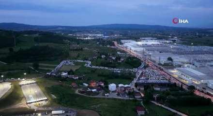  Kocaeli semalarında dronlarla "AK Parti" ve "Cumhurbaşkanı Erdoğan" koreografisi
