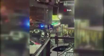 K&uuml;&ccedil;&uuml;k&ccedil;ekmece'de bir otomobil dur ihtarına uymadı: 1 polis yaraland