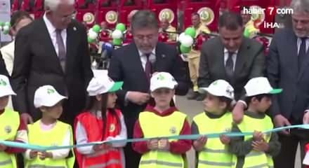 Orman yangınlarıyla m&uuml;cadelede yeni ara&ccedil;lar g&ouml;rev yerlerine uğurlandı