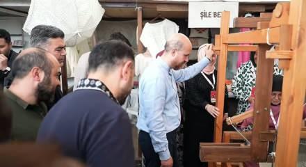 8. Etnospor K&uuml;lt&uuml;r Festivali'nde Bilal Erdoğan geleneksel dokuma sanatını deneyimledi