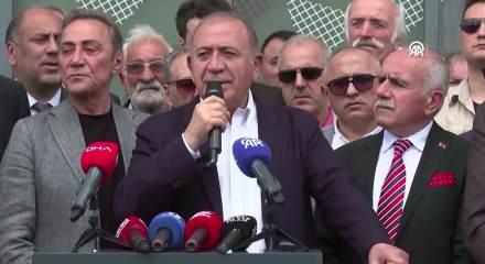 CHP İstanbul İl Başkanlığı'nda geleneksel bayramlaşma programı! Kriz b&uuml;y&uuml;yor