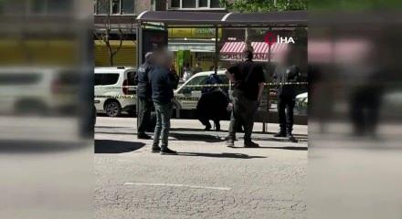 Elazığ'da ekmek almaya &ccedil;ıktı, durakta otururken can verdi