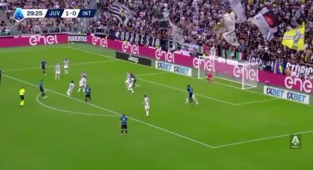 Galatasaray cephesinde &Ccedil;alhanoğlu gelişmesi