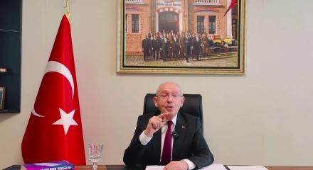 Kemal Kılı&ccedil;daroğlu CHP'nin &uuml;&ccedil; avukatını azletti
