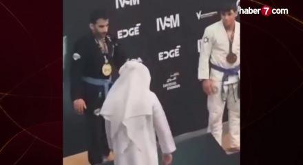 Madalya t&ouml;reninde İsrailli sporcuya '&ccedil;ocuk katili' tepkisi