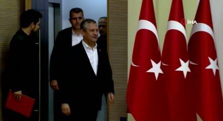 &Ouml;zg&uuml;r &Ouml;zel: Kılı&ccedil;daroğlu'nun telefonu kapalıydı