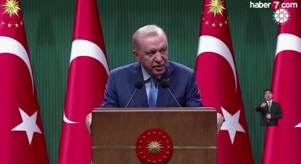 &Ouml;zg&uuml;r &Ouml;zel&rsquo;e Erdoğan davasında 300 bin TL tazminat cezası