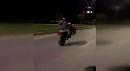 Plakasını s&ouml;k&uuml;p trafikte şov yaptı: Cezası ağır oldu!