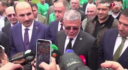 T&uuml;m şehir kenetlendi! Tarihi ma&ccedil;a takımı dualarla uğurladılar