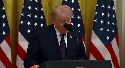ABD başkanı Donald Trump "İran'la anlaşma" a&ccedil;ıklamasında bulundu