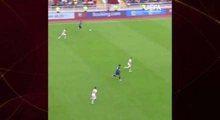 Aziz Yıldırım'ın anlaştığı golc&uuml; belli oldu!
