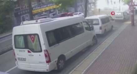 Bursa'da ortalık savaş alanına d&ouml;nd&uuml;: 6 araca &ccedil;arptı takla atarak durabildi