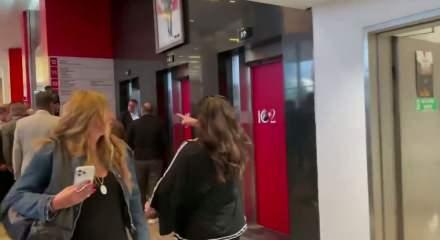 CHP genel merkezinde "Burayı nasıl bu hale getirdiniz?&rdquo; tartışması...