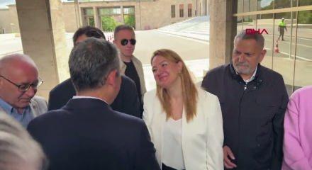 &Ouml;zg&uuml;r &Ouml;zel, TBMM girişinde a&ccedil;ıklamalarda bulundu