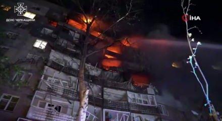 Rusya, Ukrayna&rsquo;ya balistik f&uuml;ze ve İHA ile saldırdı