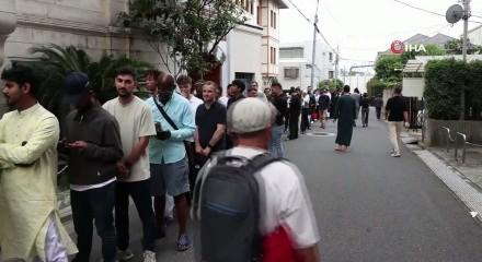 Tokyo Camii'nde bayram namazı 3 kez kılındı