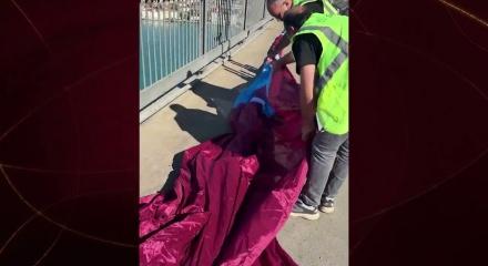 Trabzonspor bayrağı İstanbul Boğazı&rsquo;nda 